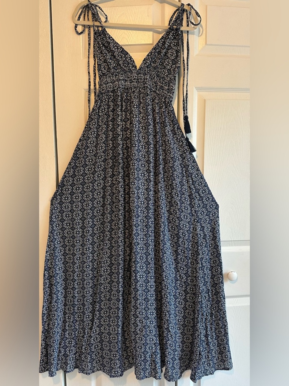 Lulu's Navy Blue Floral Tie-Shoulder Boho-Maxi-Flowy Summer Dress - Picture 2 of 8
